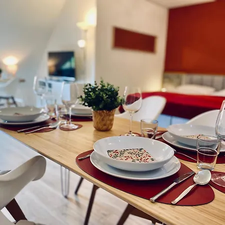 Belisima I I Deutsche Weinstrasse I Individuell Mit Charm I Ruhig Am Kurpark I Naehe Supermarkt - Baecker - Bahnhof Apartamento *