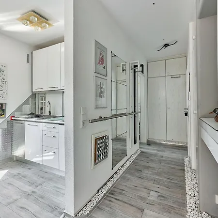 Apartment Belisima I I Deutsche Weinstraße I Individuell Mit Charm I Ruhig Am Kurpark I Nähe Supermarkt - Bäcker - Bahnhof