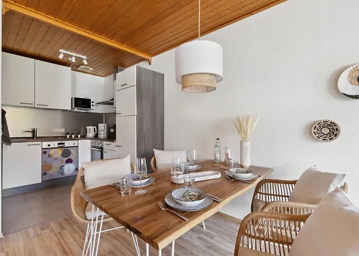 Apartamento Belisima I I Deutsche Weinstrasse I Individuell Mit Charm I Ruhig Am Kurpark I Naehe Supermarkt - Baecker - Bahnhof *