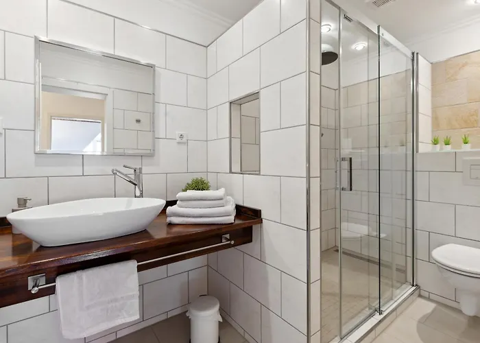 Belisima I I Deutsche Weinstrasse I Individuell Mit Charm I Ruhig Am Kurpark I Naehe Supermarkt - Baecker - Bahnhof *