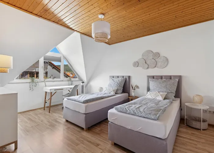 Apartamento Belisima I I Deutsche Weinstrasse I Individuell Mit Charm I Ruhig Am Kurpark I Naehe Supermarkt - Baecker - Bahnhof