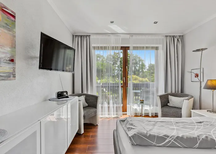 Apartment Belisima I I Deutsche Weinstraße I Individuell Mit Charm I Ruhig Am Kurpark I Nähe Supermarkt - Bäcker - Bahnhof *