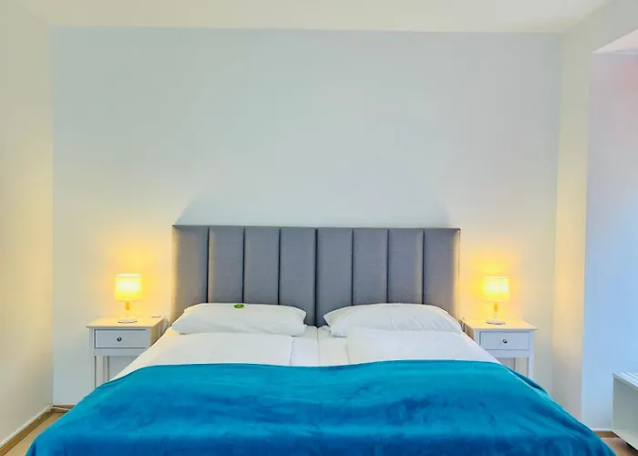 Belisima I I Deutsche Weinstrasse I Individuell Mit Charm I Ruhig Am Kurpark I Naehe Supermarkt - Baecker - Bahnhof Apartamento *