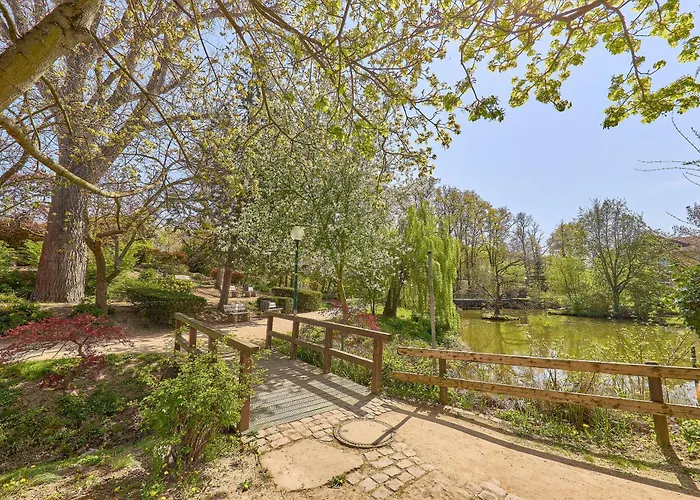 Belisima I I Deutsche Weinstrasse I Individuell Mit Charm I Ruhig Am Kurpark I Naehe Supermarkt - Baecker - Bahnhof *