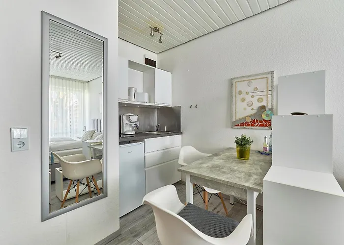 Apartment Belisima I I Deutsche Weinstraße I Individuell Mit Charm I Ruhig Am Kurpark I Nähe Supermarkt - Bäcker - Bahnhof Deidesheim